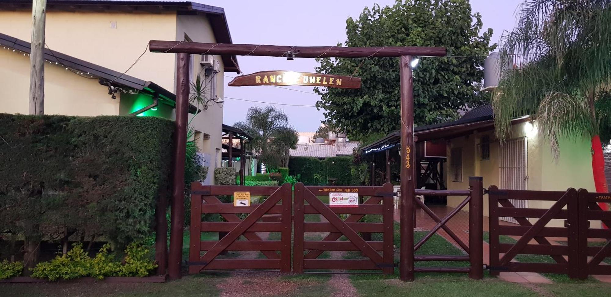 Cabanas Rancho Unelen Colón 外观 照片
